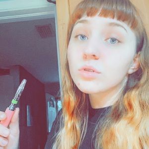 Meet your Posher, Holley